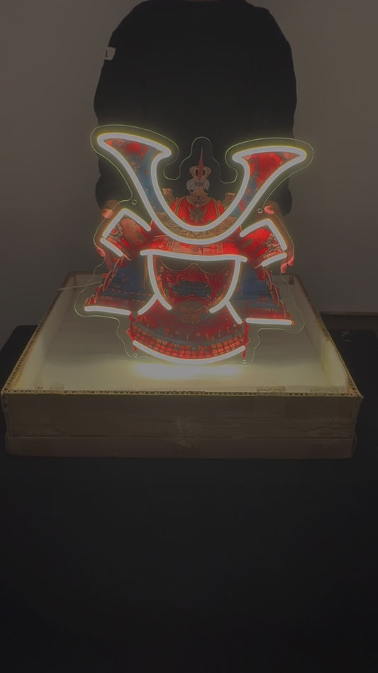 Casque de samouraï inspiré Ukiyo-e / Art mural néon LED